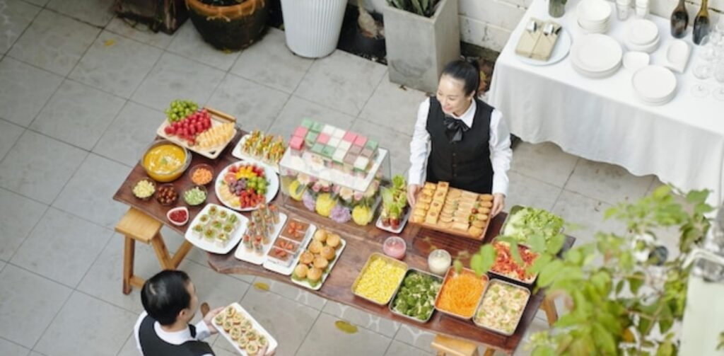 How to organize catering for events